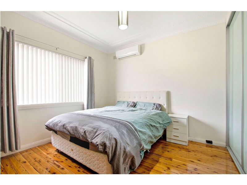 22 Wyatt Avenue, Regents Park NSW 2143