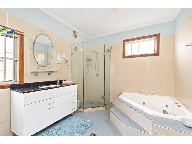 24 Raymond Street East, Lidcombe NSW 2141