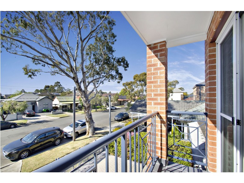 53 Balmoral Avenue, Croydon Park NSW 2133