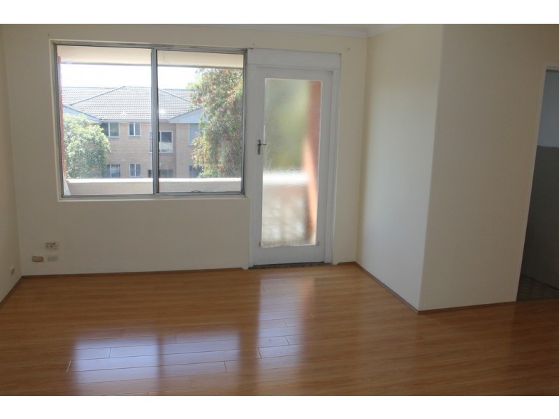 7/28 Mckern Street, Campsie NSW 2194