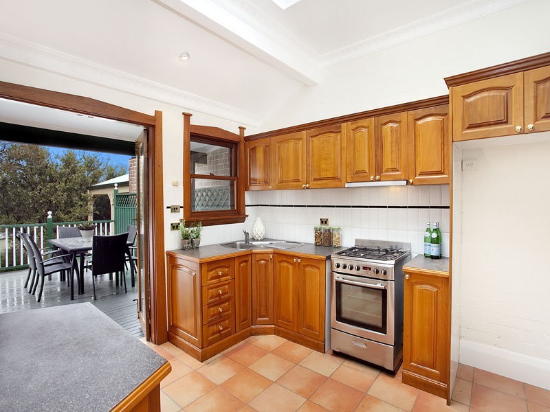 27 Lea Avenue, Russell Lea NSW 2046