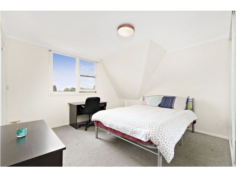 2/60a Lucas Road, Burwood NSW 2134