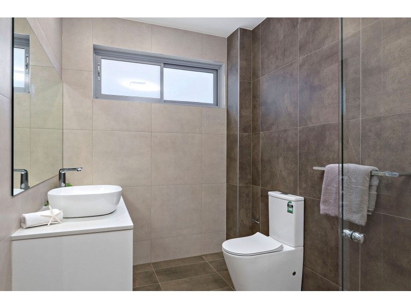 4 Roslyn Street, Ashbury NSW 2193