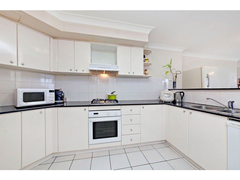 806/10 Wentworth Drive, Liberty Grove NSW 2138