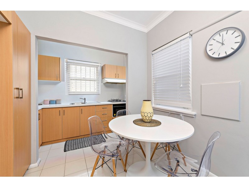 1/5 The Esplanade, Ashfield NSW 2131