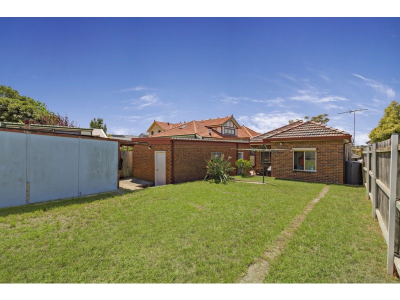 15 Waratah Street, Croydon Park NSW 2133