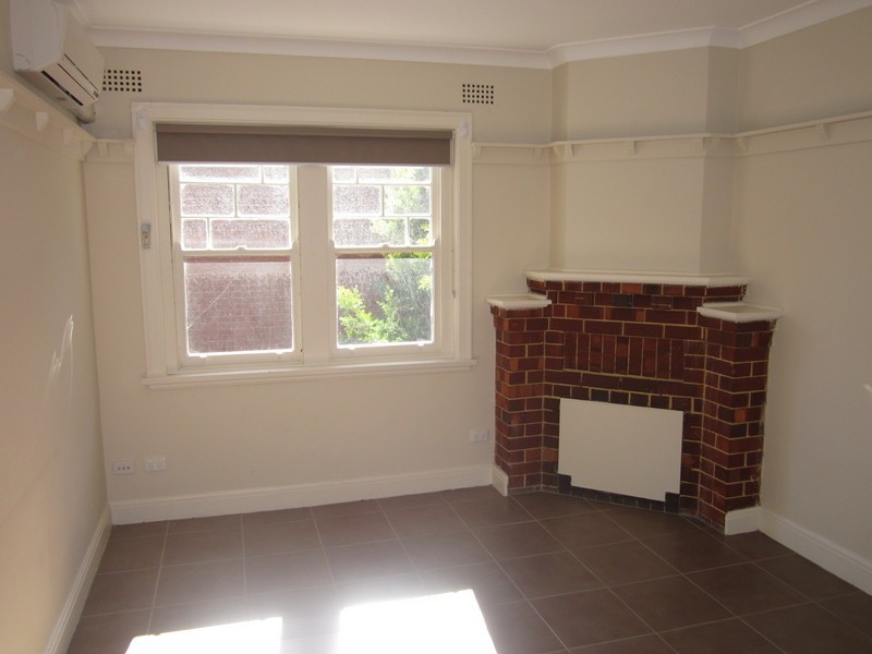 2/11 King Street, Ashfield NSW 2131