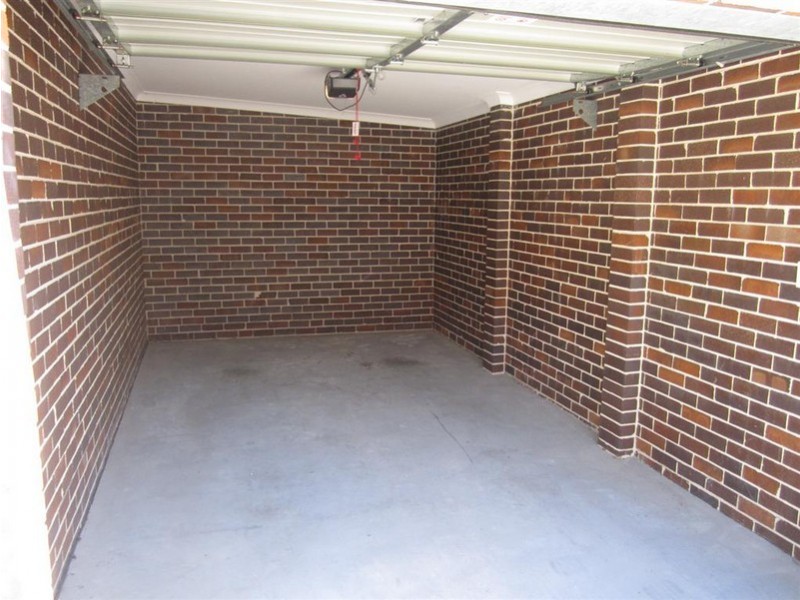 2/11 King Street, Ashfield NSW 2131