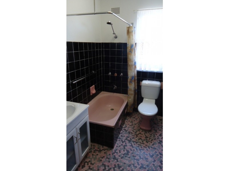 16/7 Grainger Avenue, Ashfield NSW 2131