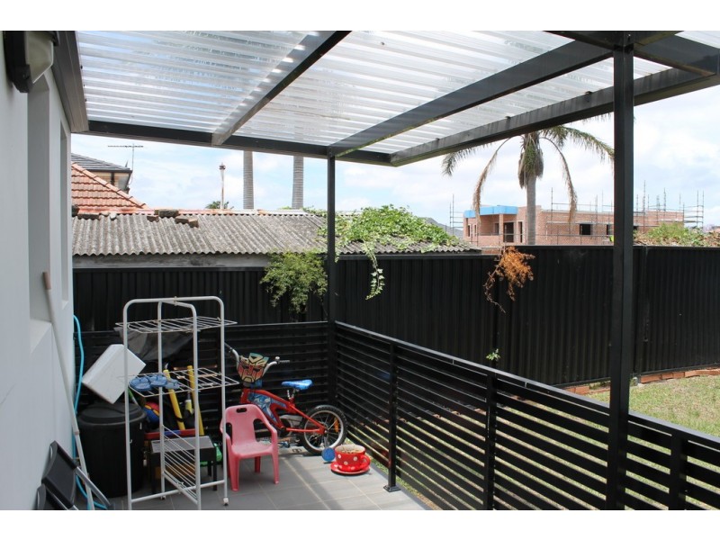 172 Juno Parade, Greenacre NSW 2190