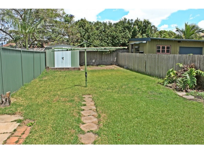 19A Hampton Street, Croydon Park NSW 2133