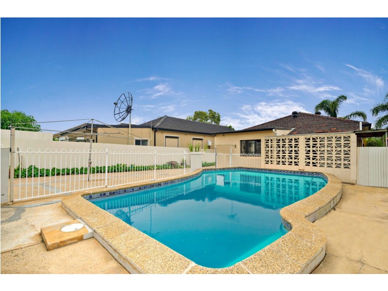 33 Renown Avenue, Wiley Park NSW 2195