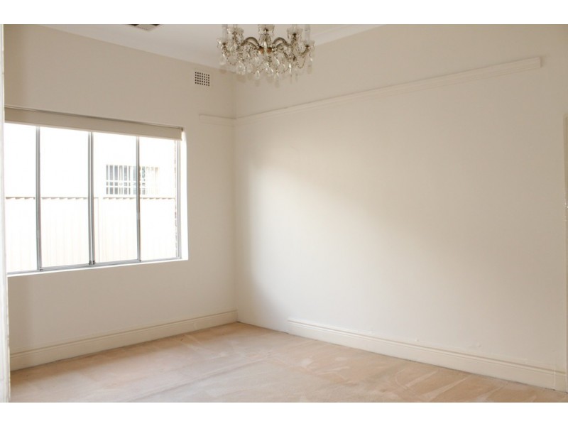 77 Thomas Street, Croydon NSW 2132