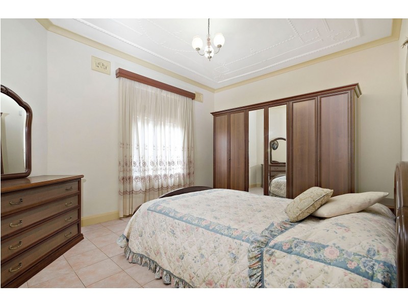 52 Permanent Avenue, Earlwood NSW 2206