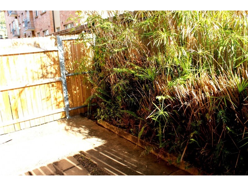 6/166 Croydon Avenue, Croydon Park NSW 2133