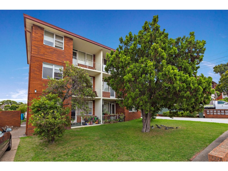 2/28 Alt Street, Ashfield NSW 2131