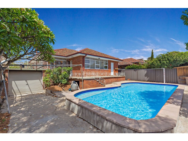 39 Cave Road, Strathfield NSW 2135