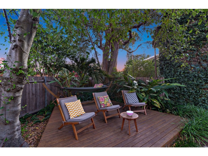 4 Holwood Avenue, Ashfield NSW 2131