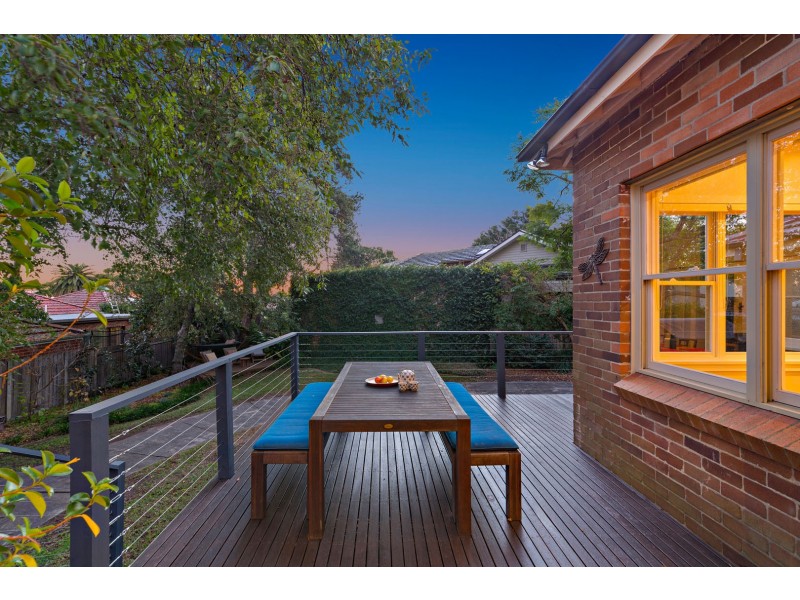 4 Holwood Avenue, Ashfield NSW 2131