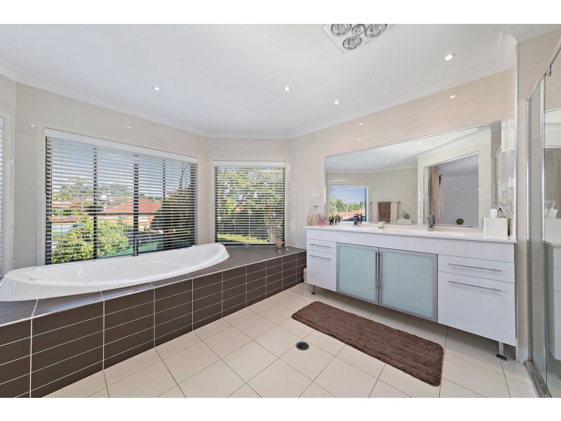 2 Allambee Crescent, Beverly Hills NSW 2209