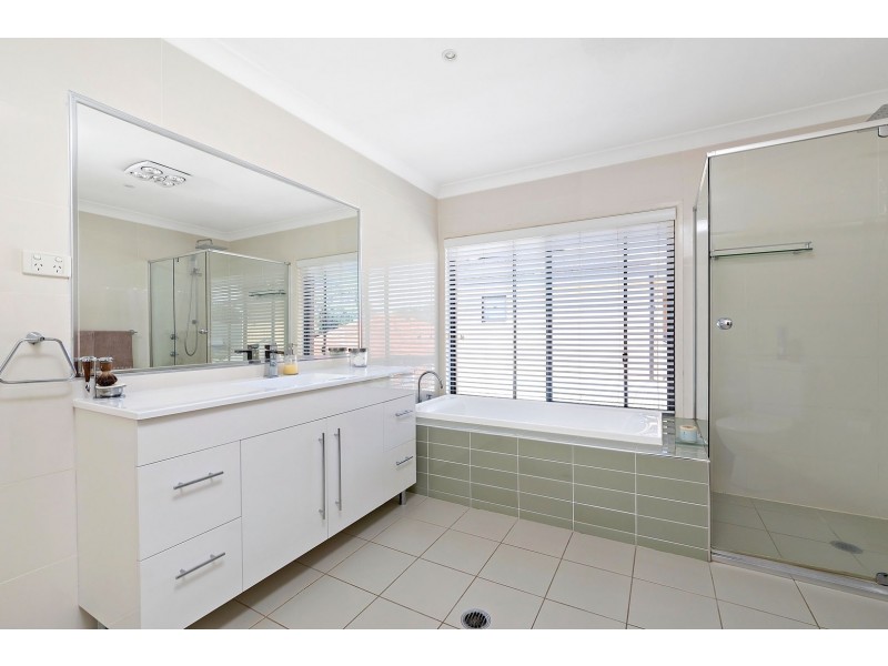 2 Allambee Crescent, Beverly Hills NSW 2209