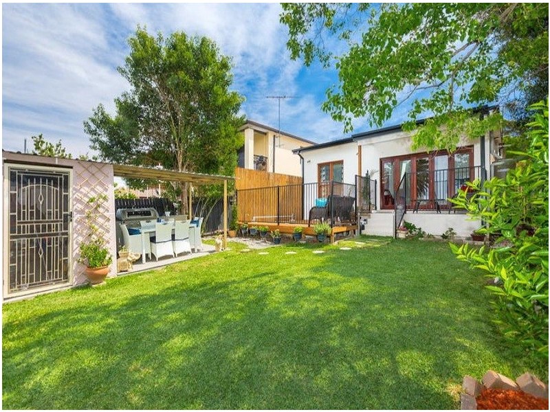 34 Dean Street, Strathfield South NSW 2136