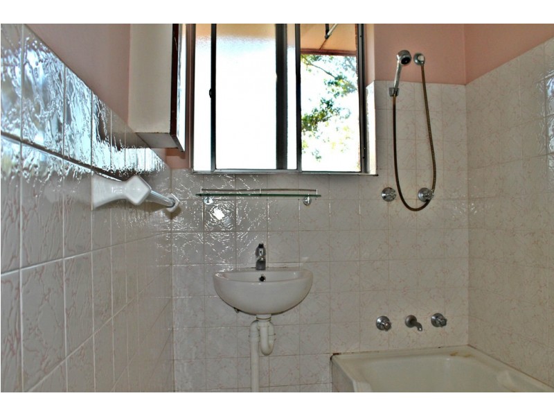 4/39 Hillard Street, Lakemba NSW 2195