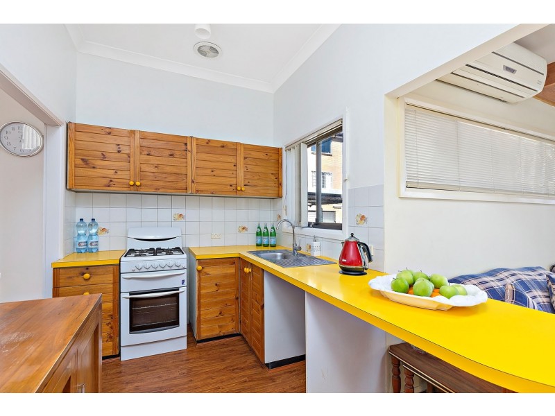 60 Benaroon Road, Lakemba NSW 2195