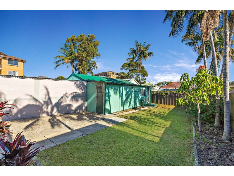 62 Benaroon Road, Lakemba NSW 2195