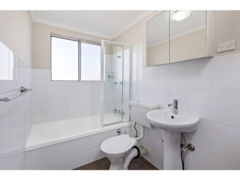 6/88 Burfitt Street, Leichhardt NSW 2040