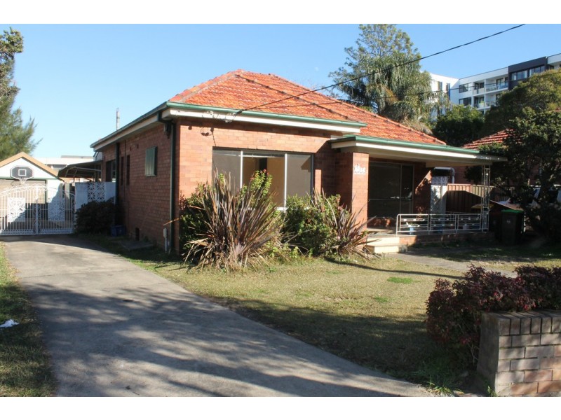 5 Alfred Street, Clemton Park NSW 2206
