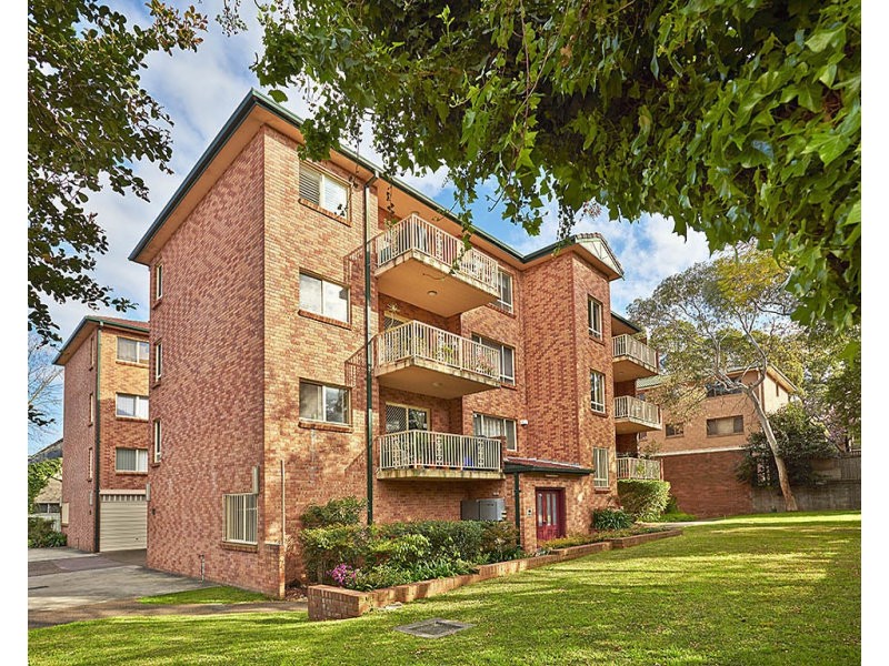 6/3A Queensborough Road, Croydon Park NSW 2133