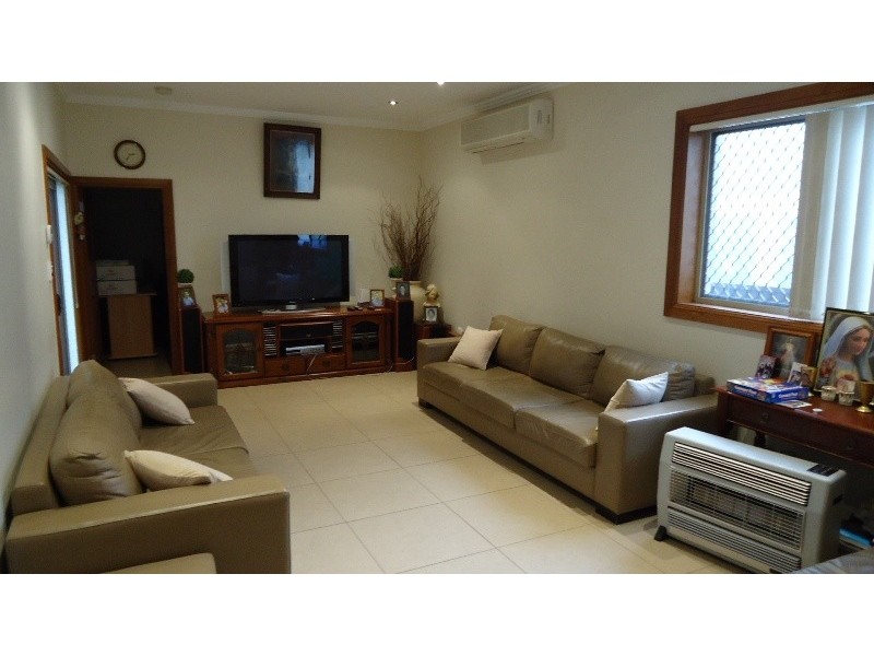 16 Clarence Street, Belfield NSW 2191