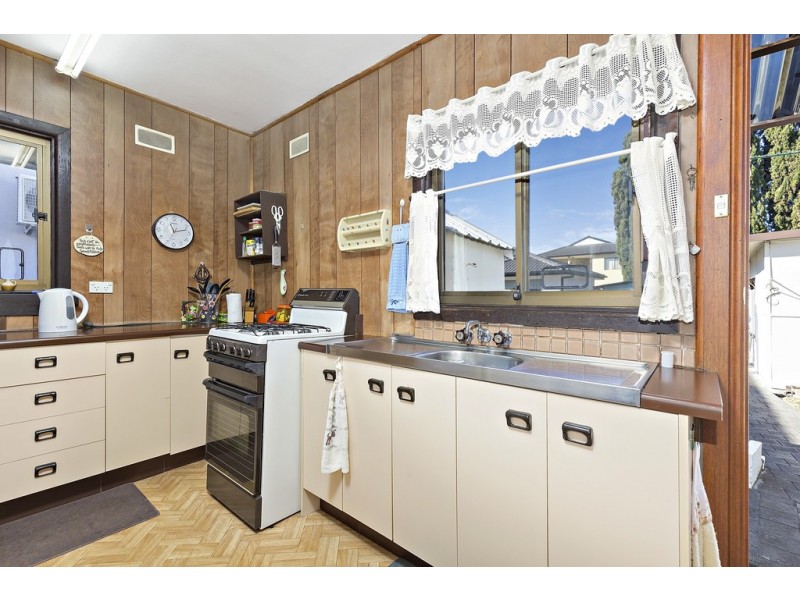 6 Shelley Street, Campsie NSW 2194