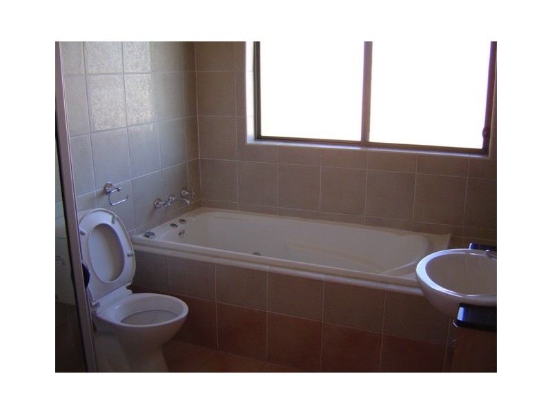 1/56 Benaroon Road, Belmore NSW 2192