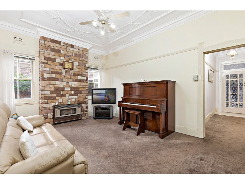19 Milton Street North, Ashfield NSW 2131