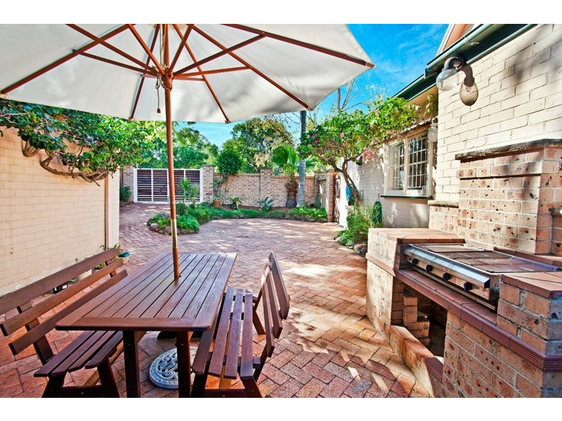 11 Weldon Street, Burwood NSW 2134