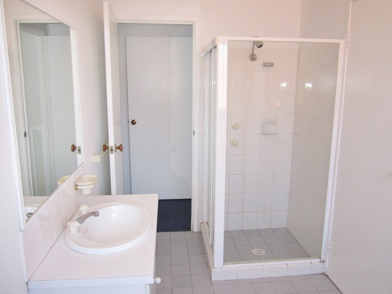 10 Sugarwood Grove, Greenacre NSW 2190