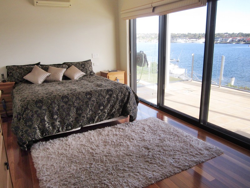 5 Barcoo Island, Sylvania Waters NSW 2224