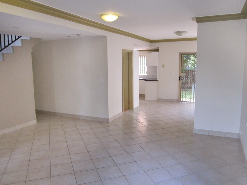 11b First Avenue, Campsie NSW 2194