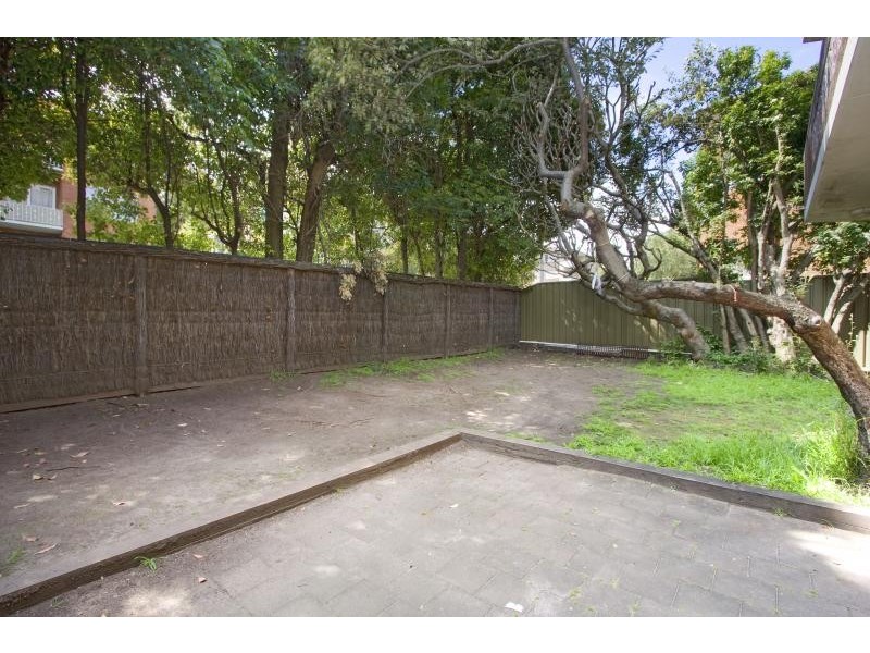 2/42 Elizabeth Street, Ashfield NSW 2131