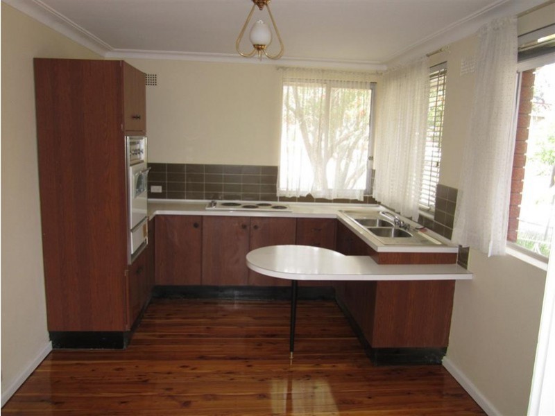 18 Hillcrest Avenue, Ashfield NSW 2131