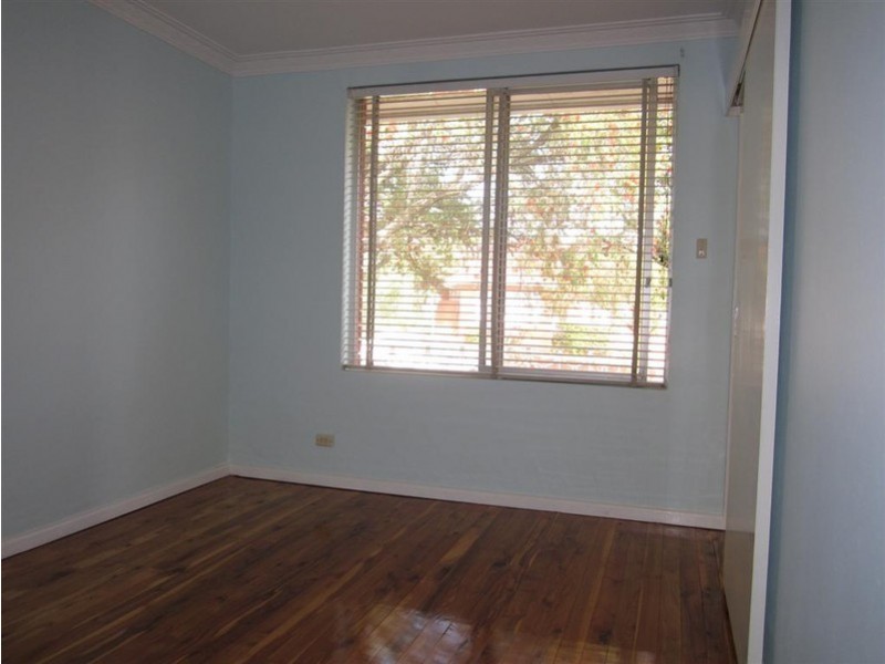 18 Hillcrest Avenue, Ashfield NSW 2131