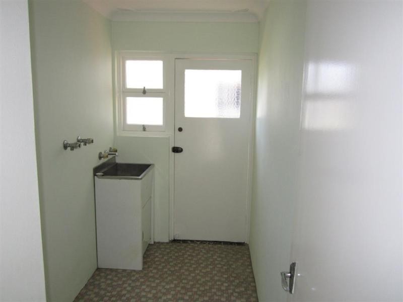 18 Hillcrest Avenue, Ashfield NSW 2131