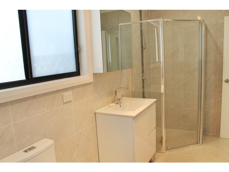 17a Maiden Street, Greenacre NSW 2190