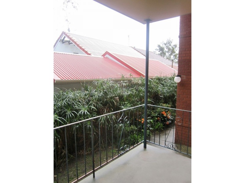 4/2 Melrose Street, Croydon Park NSW 2133