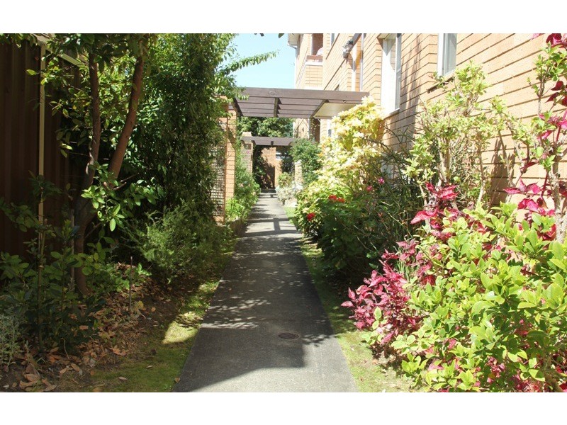 9/27 Cecil Street, Ashfield NSW 2131