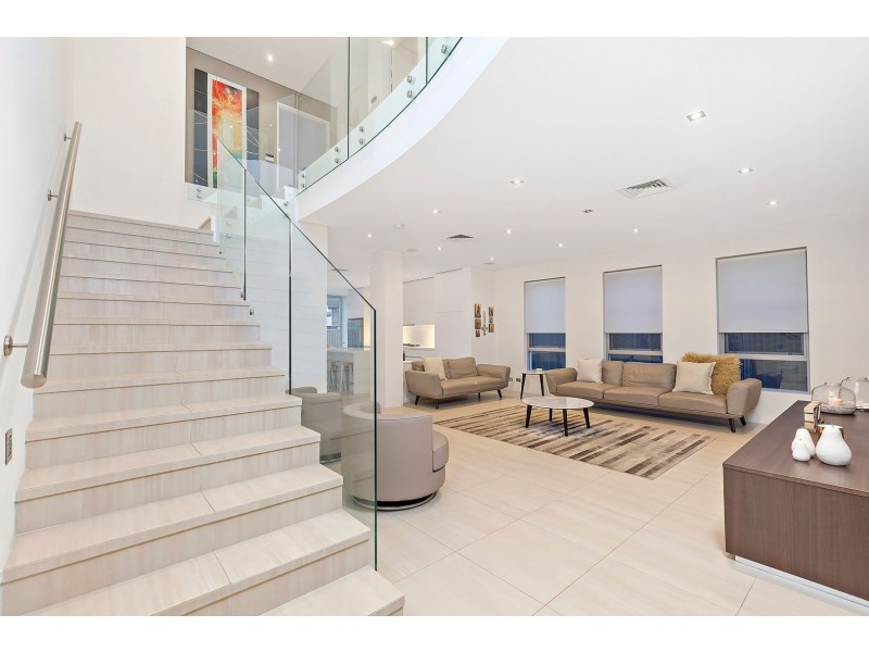 4 Lyminge Road, Croydon Park NSW 2133