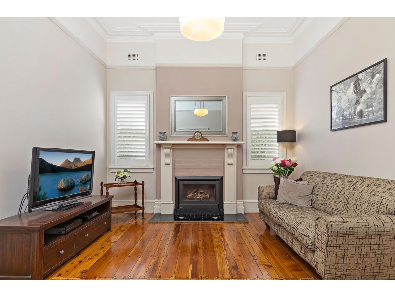 7 Lion Street, Croydon NSW 2132