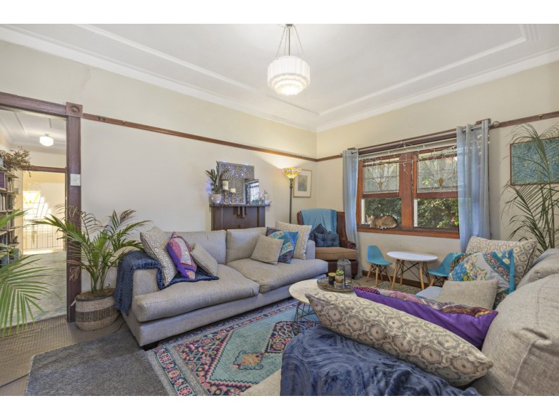 122 Victoria Street, Ashfield NSW 2131
